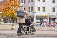 Rollstuhl Zusatzantrieb V-MAX² - Schiebe- und Bremshilfe - inklusive Caneo B